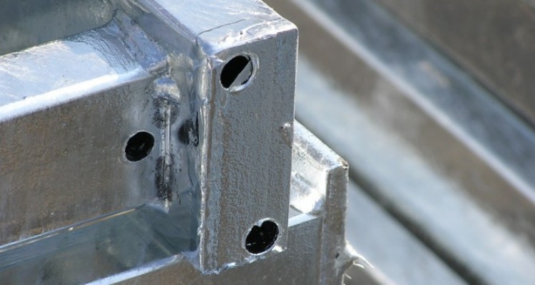 Per-quanti-anni-protegge-la-zincatura-a-caldo-copertina